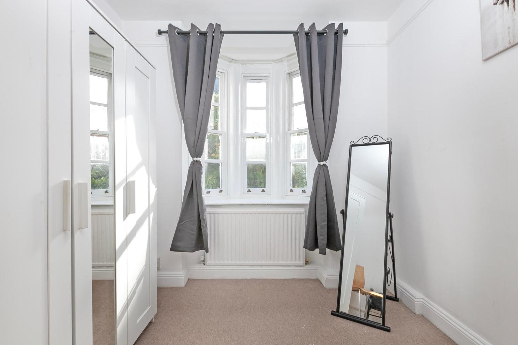 Beautiful 3 Bedroom Flat In Scott Ellis Gardens London Ngoại thất bức ảnh