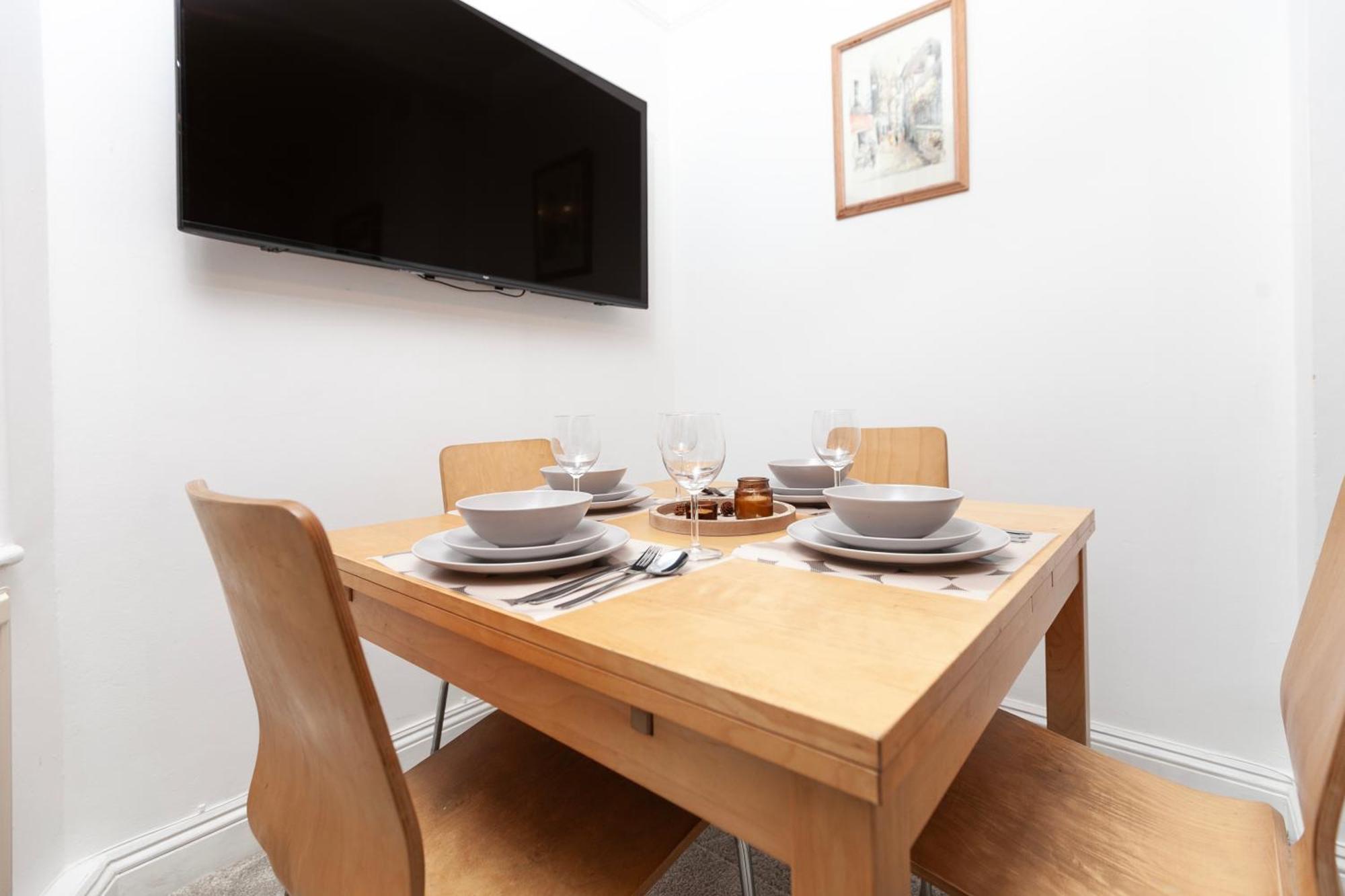 Beautiful 3 Bedroom Flat In Scott Ellis Gardens London Ngoại thất bức ảnh