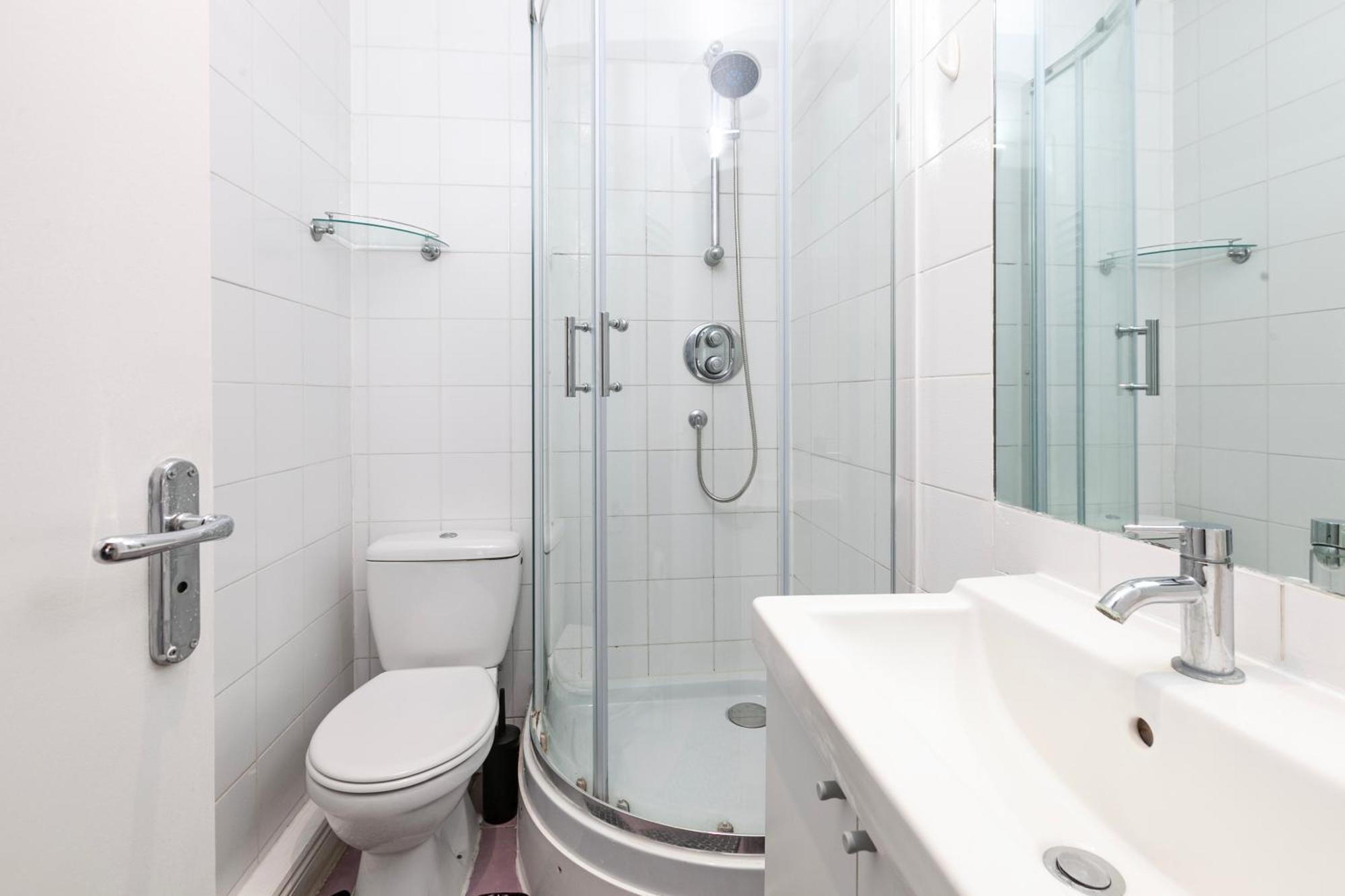 Beautiful 3 Bedroom Flat In Scott Ellis Gardens London Ngoại thất bức ảnh